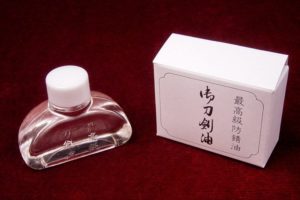 Choji oil for Japanese Katana carbon blade