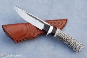 Citadel “Trappeur White Pine”- Couteau de chasse.