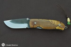 Citadel “Chantha Spalted Beech”- Couteau de Poche.