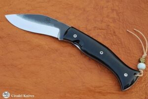 Citadel “Kukri Lock Horn Smooth”- Folding Knife