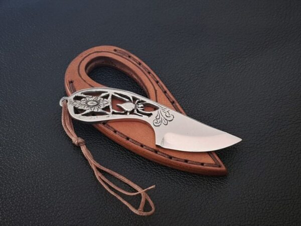 Neck knife Citadel