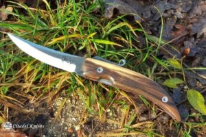 Citadel “Trey Tum Boxwood”- Folding knife.