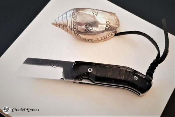 Citadel folding knife