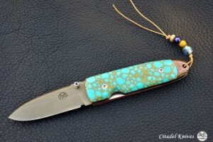 Citadel “Monterey Turquoise Damas”- Couteau de Poche.