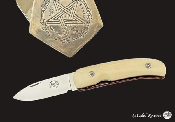 Citadel pocket knife