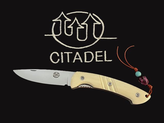 Citadel couteau pliant