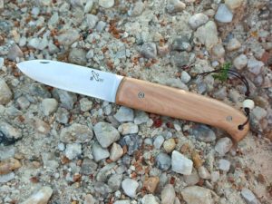Branwen couteau pliant
