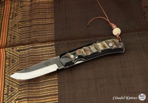 Citadel folding knife