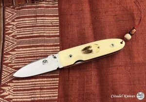 Citadel-liner-lock-folder-feather-inoxydable