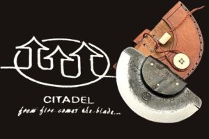 Couteau à lame fixe Citadel ULU- Acier carbone.