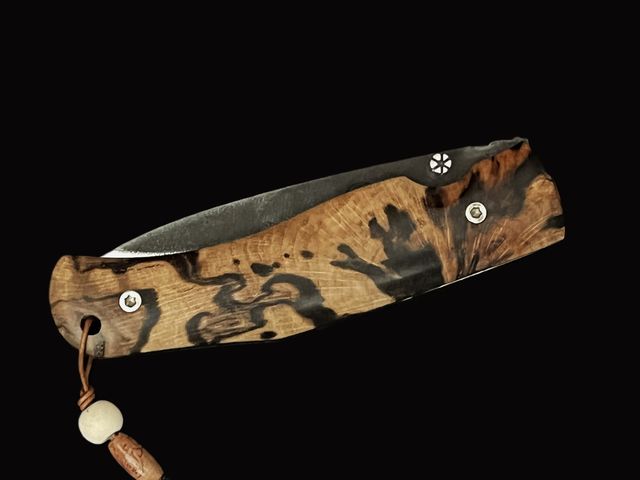Citadel Husky SAVANNAH Liner Lock Folding Knife with Stabilized Beech Wood. - Image 5