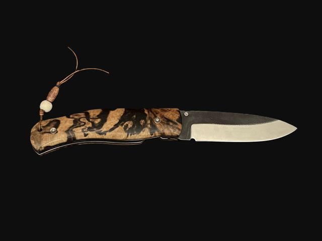 Citadel Husky SAVANNAH Liner Lock Folding Knife with Stabilized Beech Wood. - Image 2